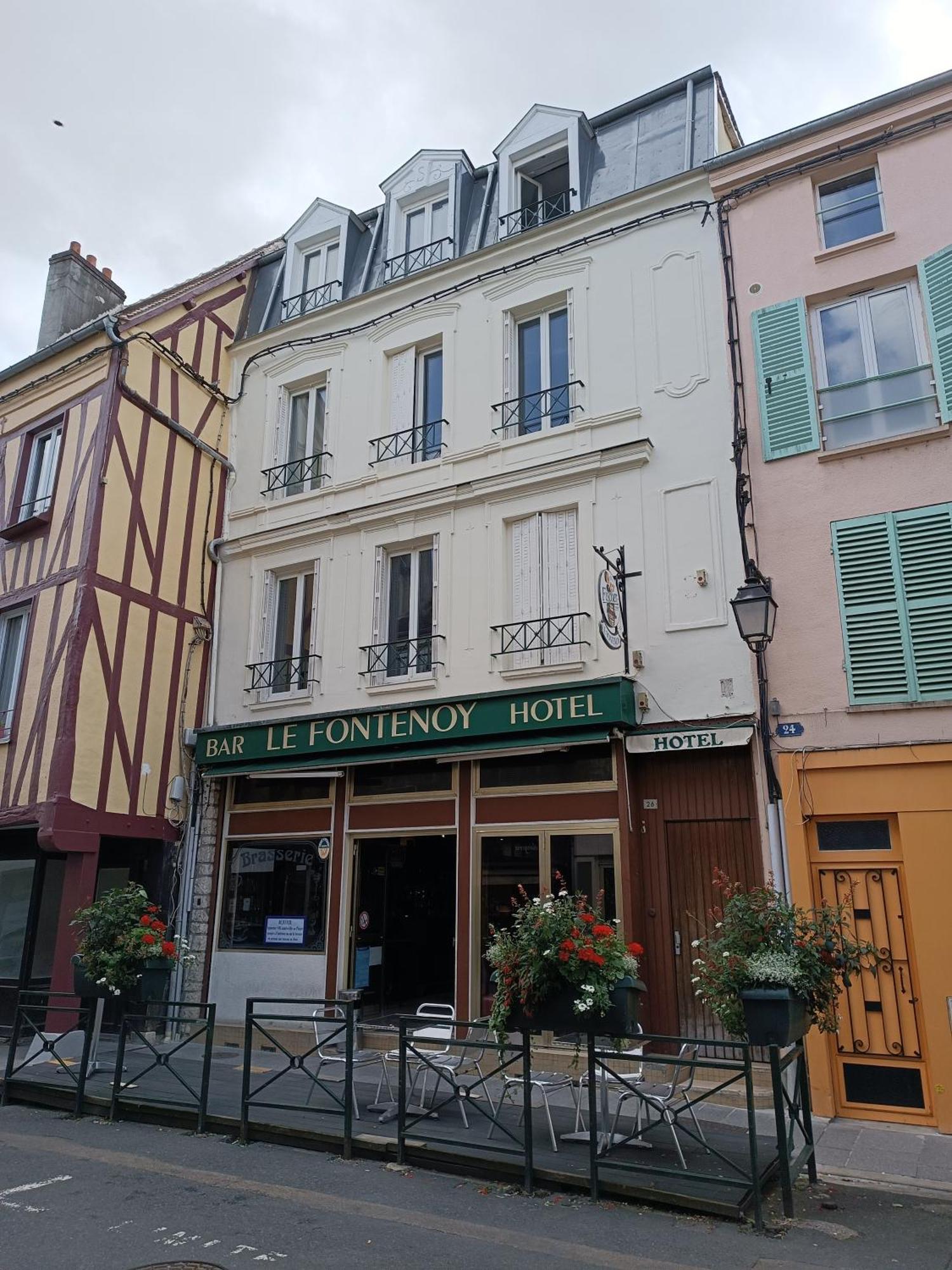 Hotel Le Fontenoy Provins Exterior photo